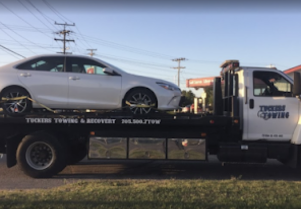 Tucker’s Towing Barrie